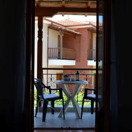 Katerinas Apartments Neos Marmaras Extérieur photo