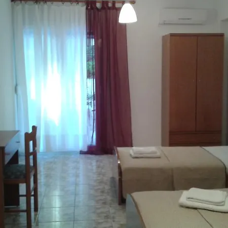 Katerinas Apartments Neos Marmaras Extérieur photo